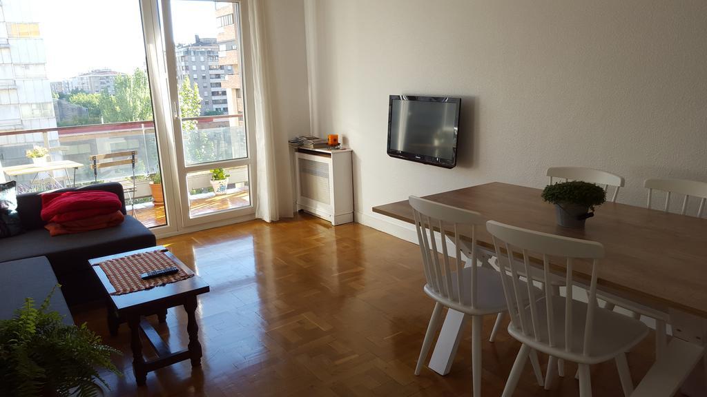 Apartamento Vuelta Del Castillo Pamplona Eksteriør bilde